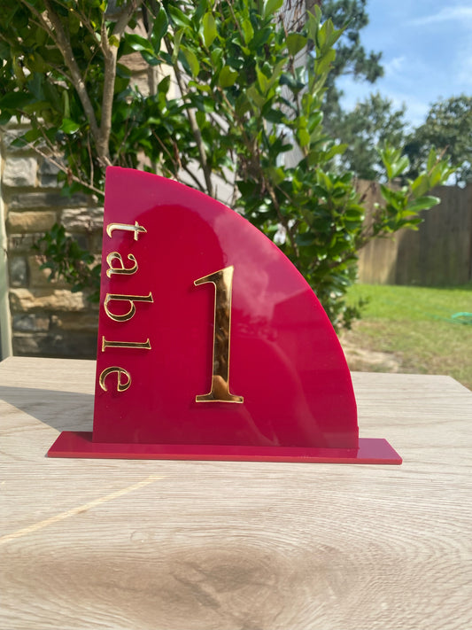 Half arch acrylic table number