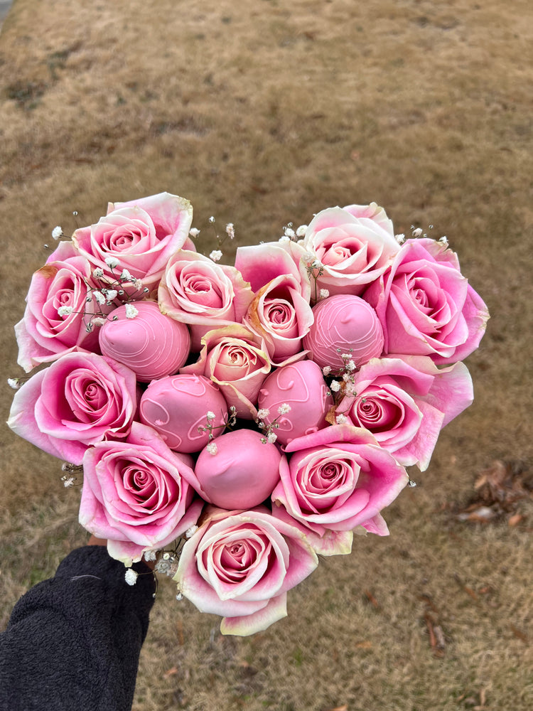 The Heart Box (chocolate covered strawberries)